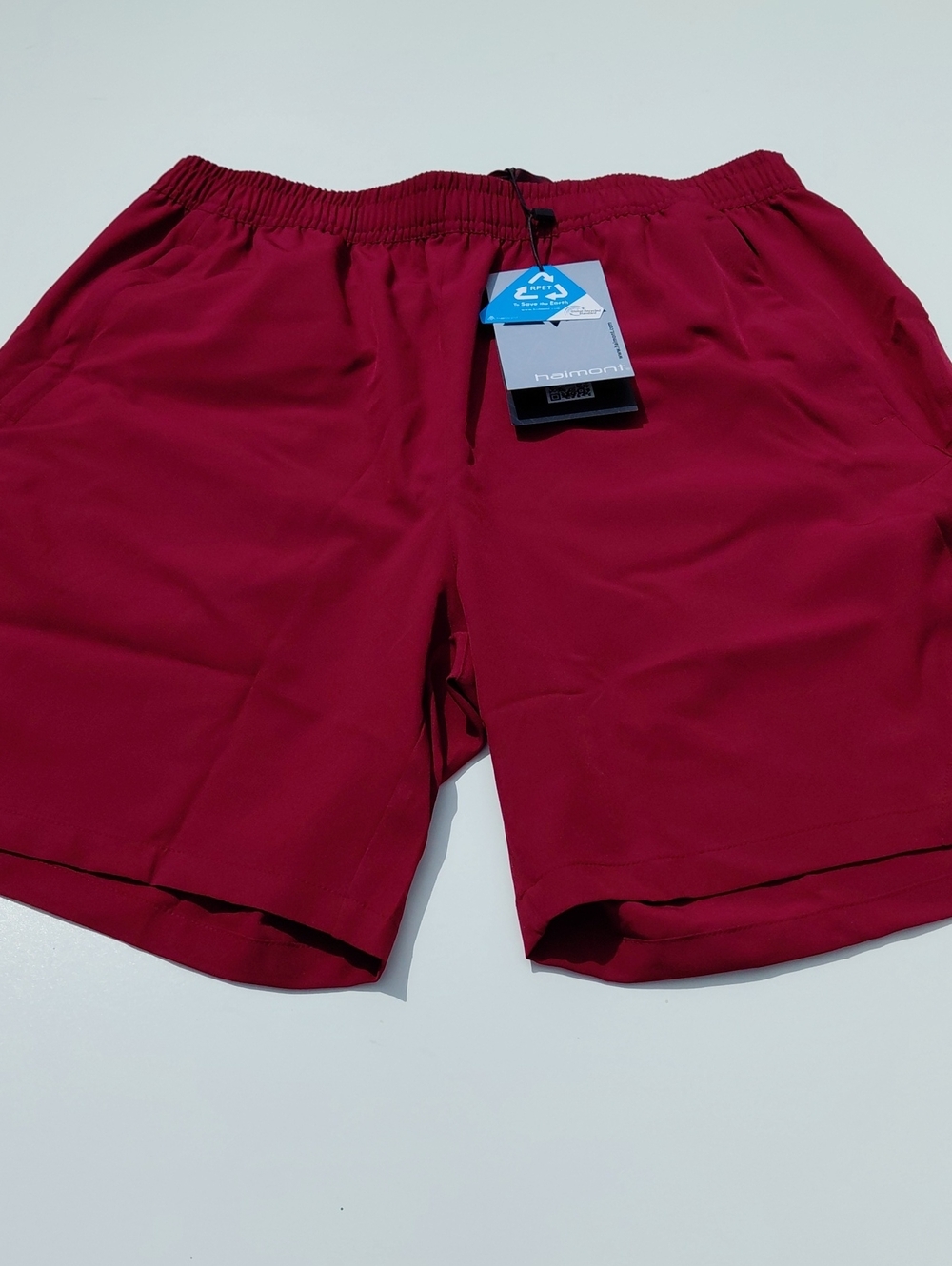 HAIMONT Men's UPF 50+ UV-Block  Wine Red Performance Shorts  Size Medium